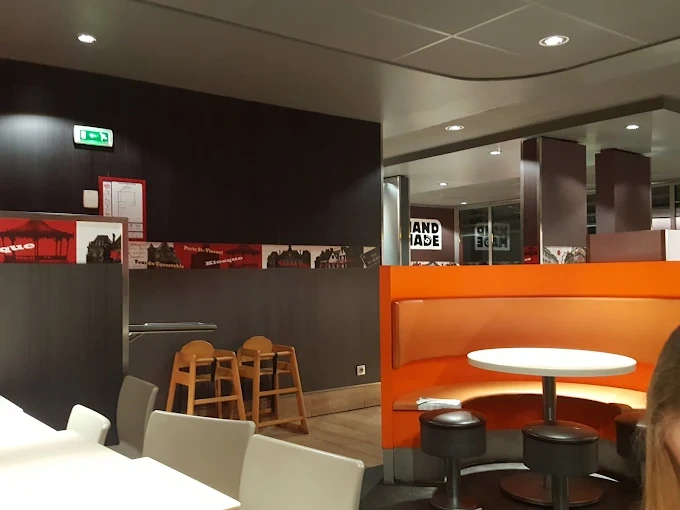 Kfc Vannes France Menu, Photos, Avis, Horaires et Adresse 3 Kfc Vannes (1)