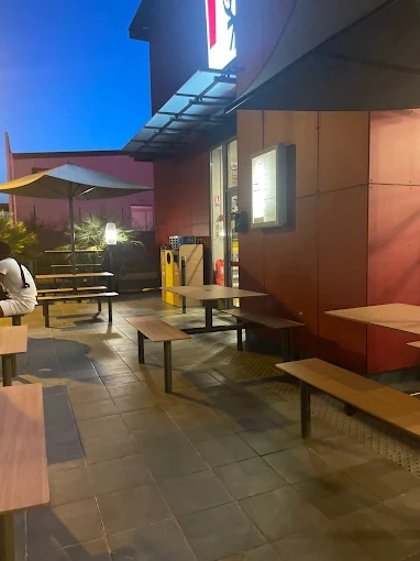 Kfc Vannes France Menu, Photos, Avis, Horaires et Adresse 4 Kfc Vannes (2)